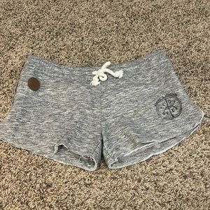 Pop Surf Martha’s Vineyard women’s shorts.  Size XL. EUC.